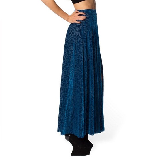 Burned Velvet Neptune Split Skirt - Picture 6 of 11